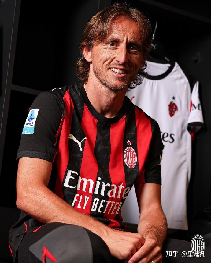 U22国足末战平乌兹别克斯坦无缘冠军，韩国夺2025熊猫杯冠军