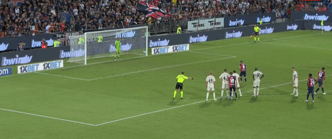 小克鲁伊维特：波兰没给我们太多空间，德容让比赛变得更容易（小克鲁伊维特：波兰给空间有限，德容让比赛更轻松）