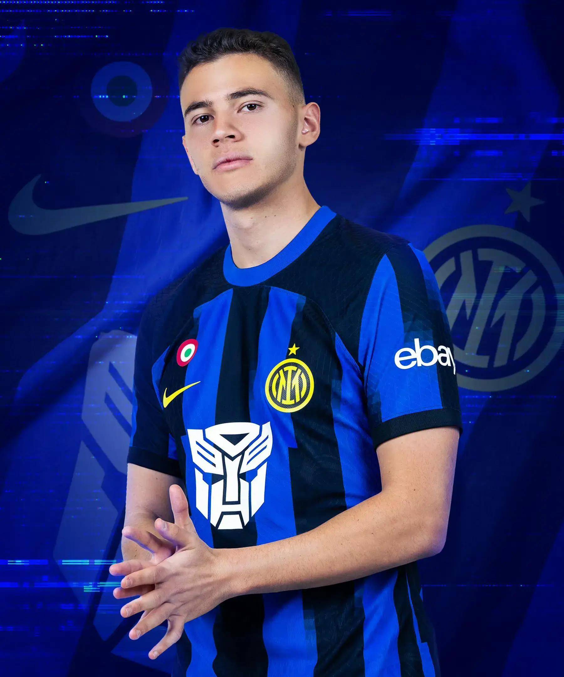 塞梅尼奥争夺战：曼城领跑 曼联+利物浦仍在谈判 蓝军+热刺已退出（塞梅尼奥转会之争：曼城占先，曼联与利物浦仍在洽谈，切尔西与热刺已退场）